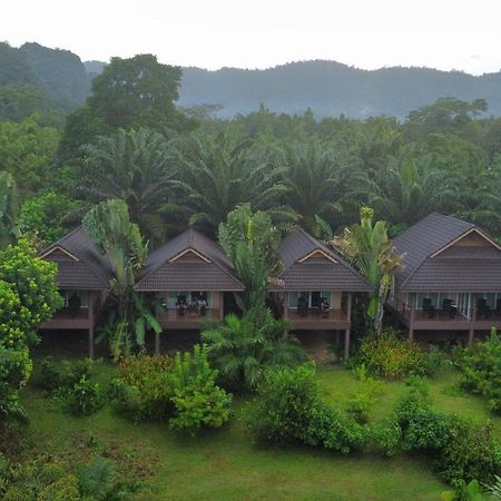 Khaosok Good View Resort - Sha Plus Khao Sok National Park Bagian luar foto